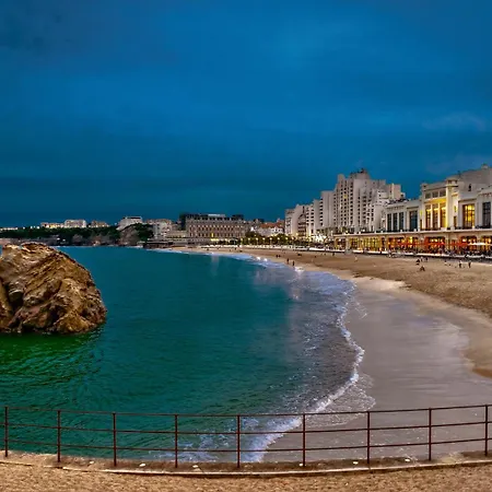 Grande - T3 Carlton -70m2 *